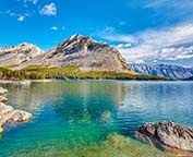 Lake Minnewanka
